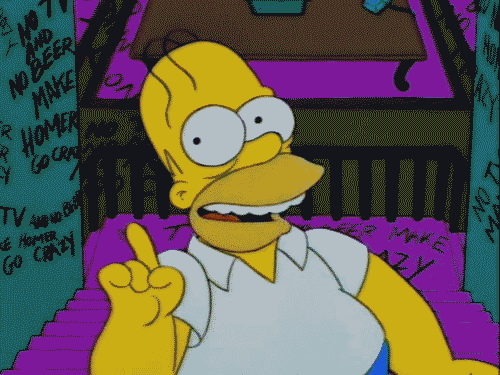 Gif do Homer fazendo careta de doido no espelho